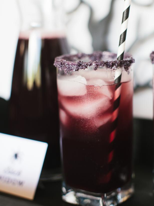 Halloween-cocktail-black2