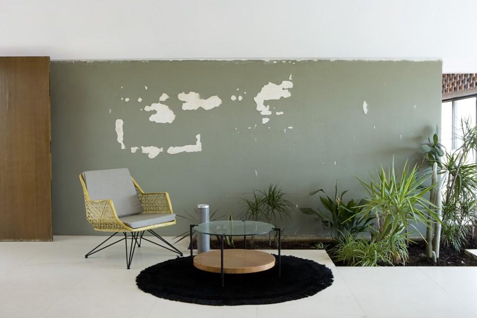 openhouse-barcelona-shop-gallery-lobsters-day-at-la-ricarda-barcelona-furniture-design-photography-by-mari-luz-vidal-styling-by-andrew-trotter-3