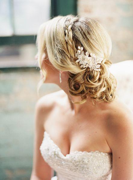 Novia con peinado de trenza