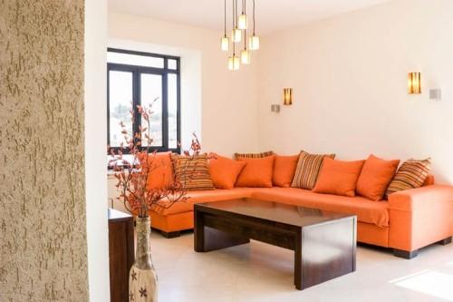 sofa naranja