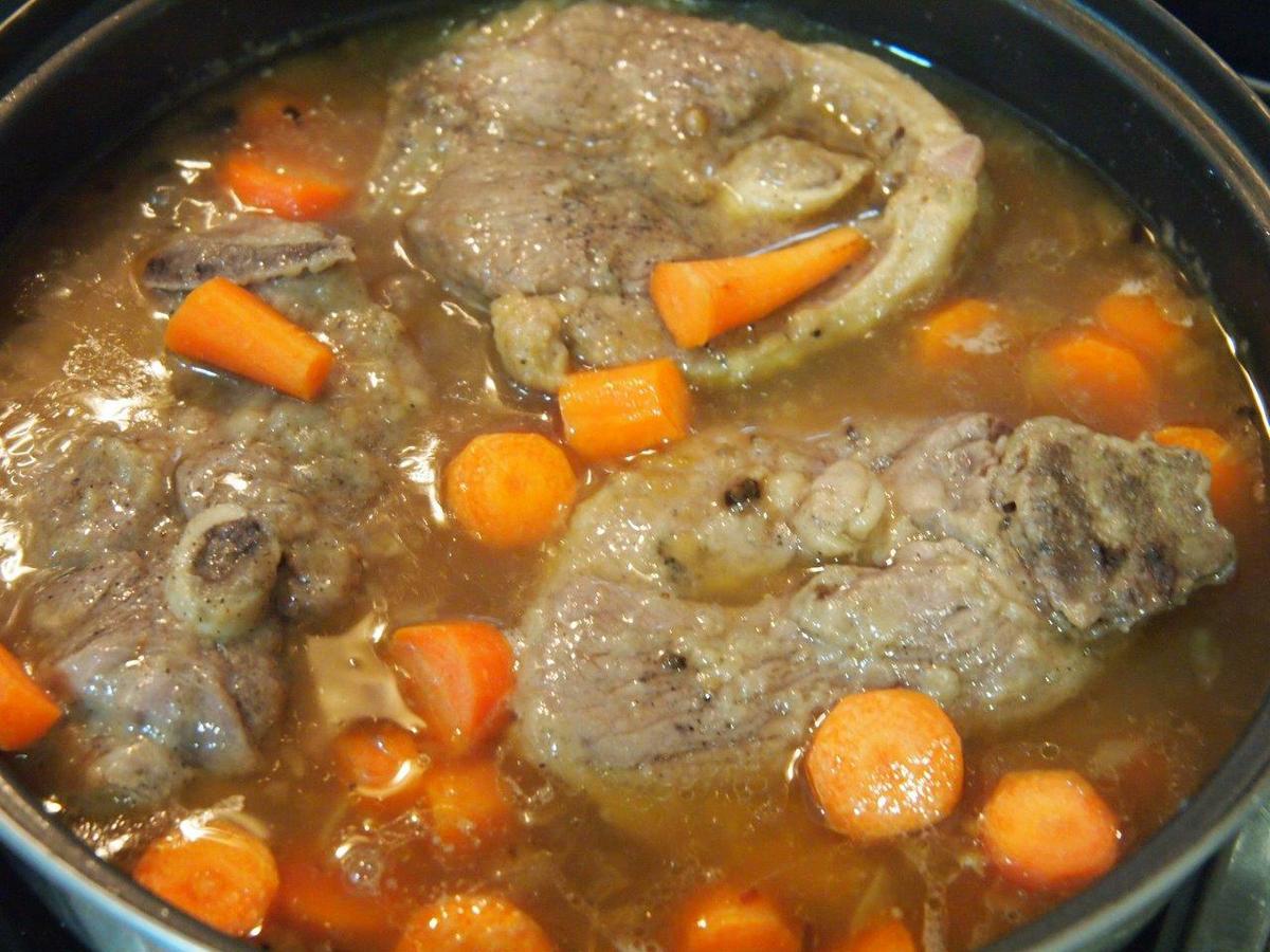 Guiso irlandés cordero bolitas de perejil