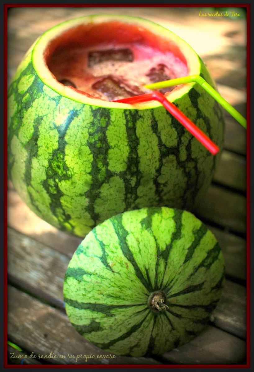 Zumo de sandía en su propio envase tererecetas 04