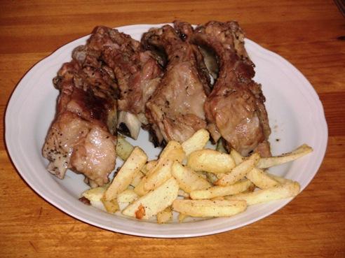 Costilla de cerdo agridulce 007 Filetes rusos en salsa