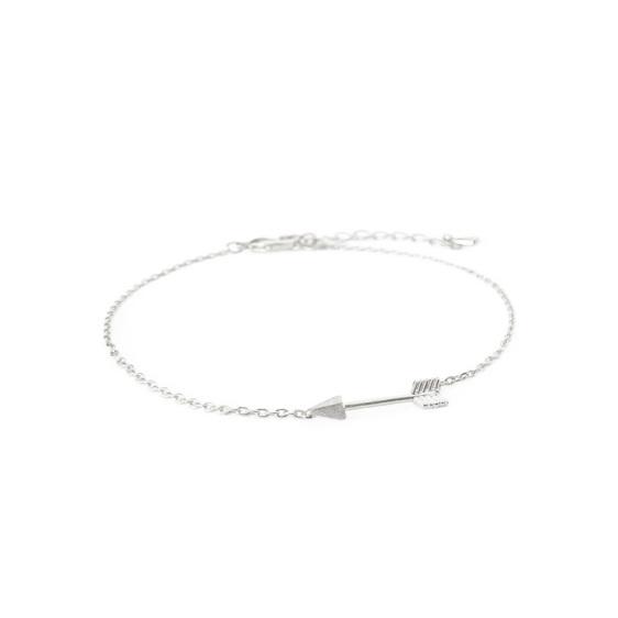 pulsera-flecha-plateada-562x562