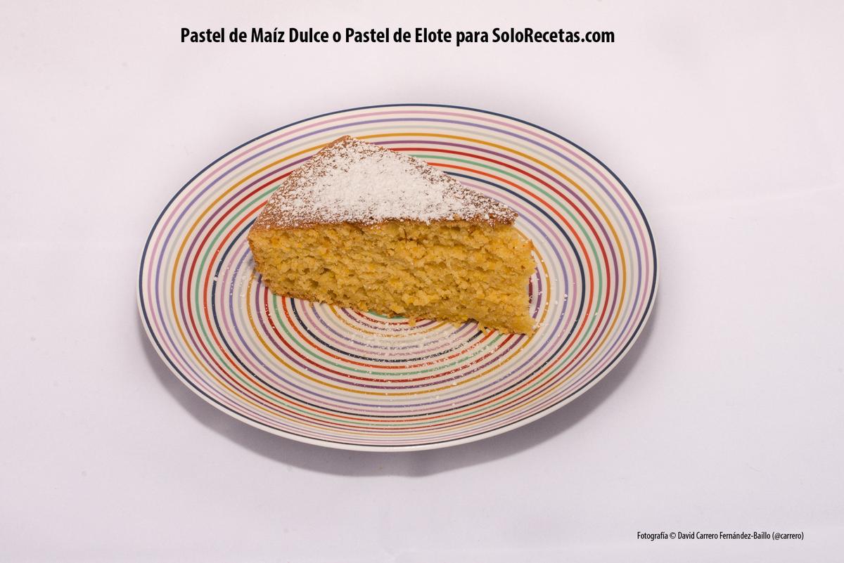 Presentación del Pastel de Maíz Dulce o Pastel de Elote