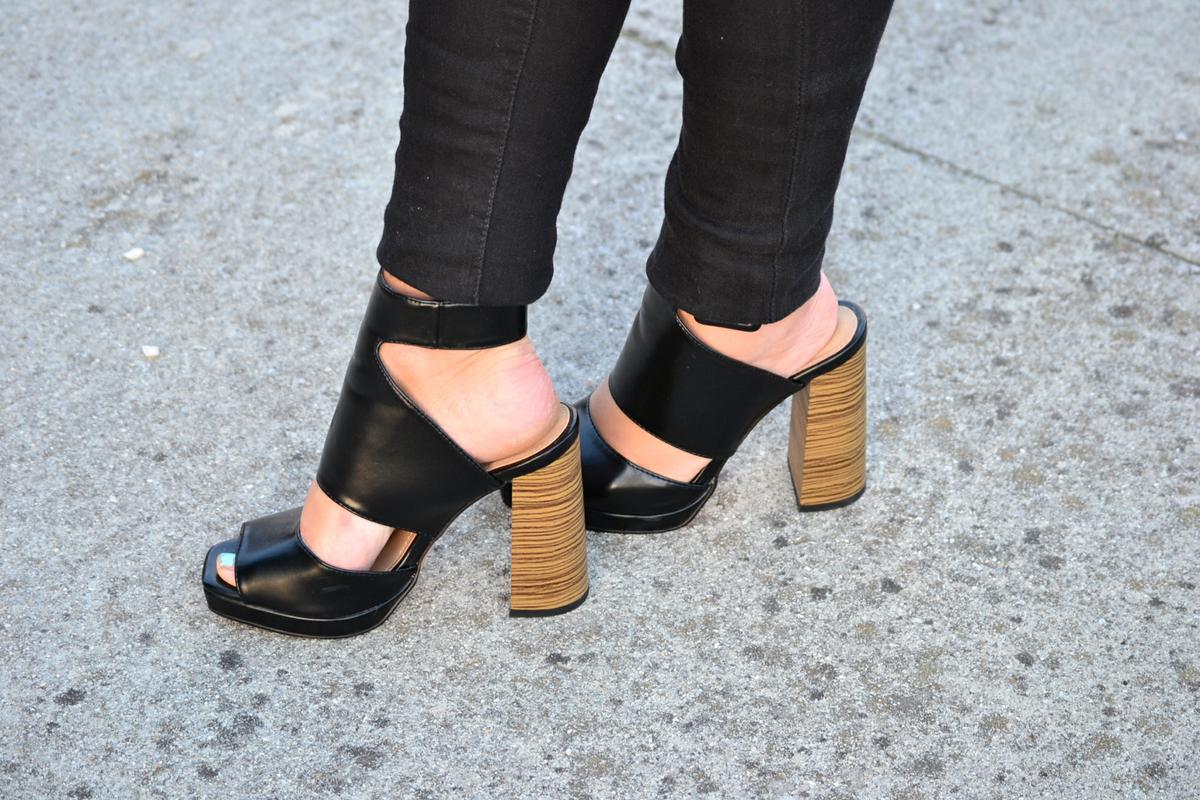 whitedahlia_checked-coat34