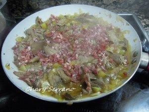 REVUELTO DE SETAS CON CALABACÍN Y JAMÓN