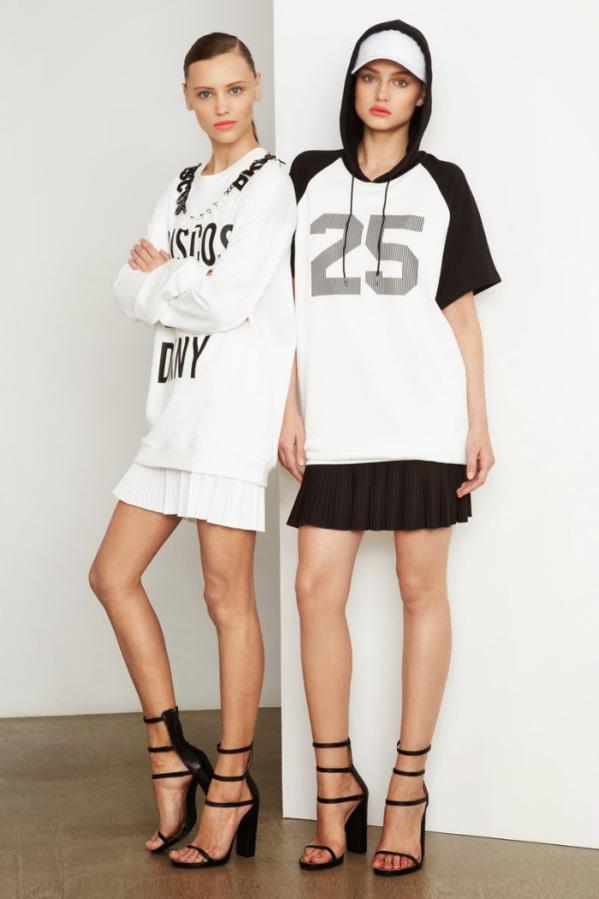 dkny-pre-fall-2014-collection-louboutins-and-love-fashion-blog-personal-style-black-white-skirt-shirt-top-strappy-sandals-summer-sheer-pleats-pizza-or-caviar-new-york-fun-piece