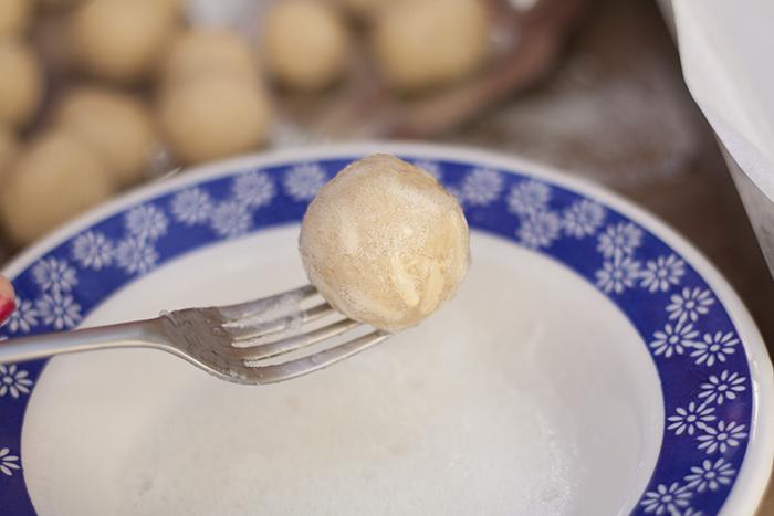 la-cuchara-azul-panellets_huevo