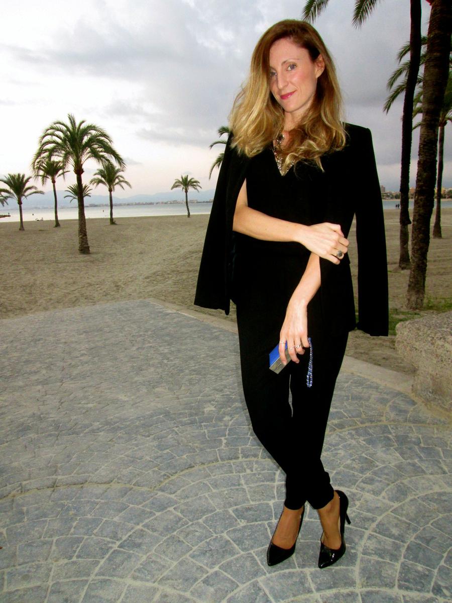 black jumpsuit livelovepolly by paula casielles 4