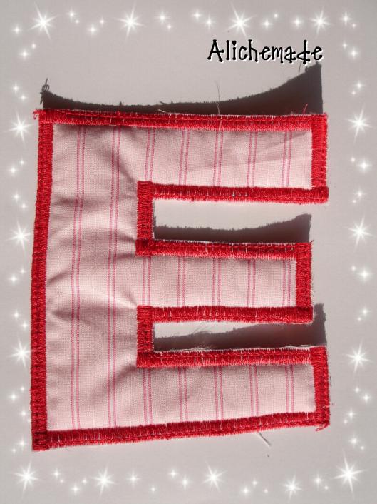 Letra de tela reversible: E