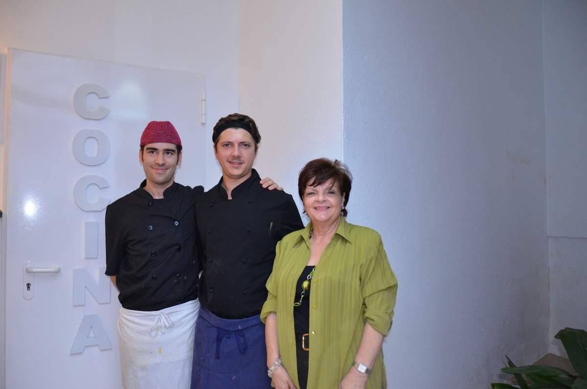 Felicidades por el buen hacer culinario. Espero que La Favela siga manteniendo este nivel y que figure entre los mejores restaurantes de Córdoba. Por mi parte, totalmente recomendable.