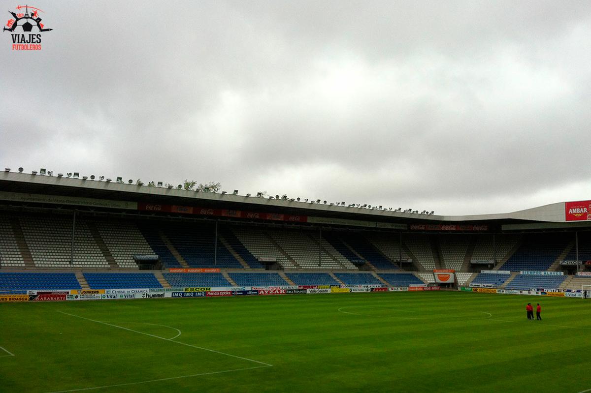 MendizorrozaAlavésVitoria-GradaLateralCórner-ViajesFutboleros