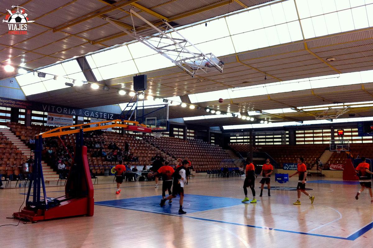 MendizorrozaAlavésVitoria-PabellónBaloncesto-ViajesFutboleros