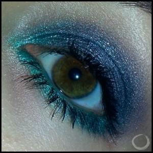 Look jumbo Essence 04 Gorgeous Grey