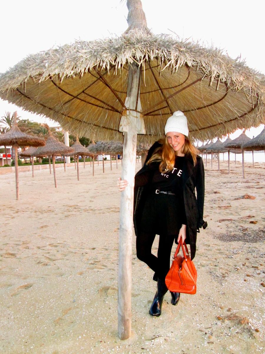 blue katiuskas livelovepolly by paula casielles