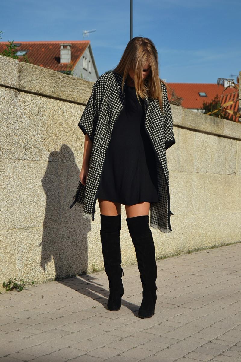 whitedahlia_black&white-cape (26)