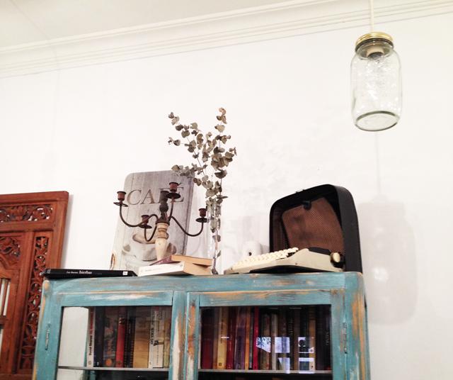 *Resto - Bar* Brunch at the toast cafe in Madrid_14