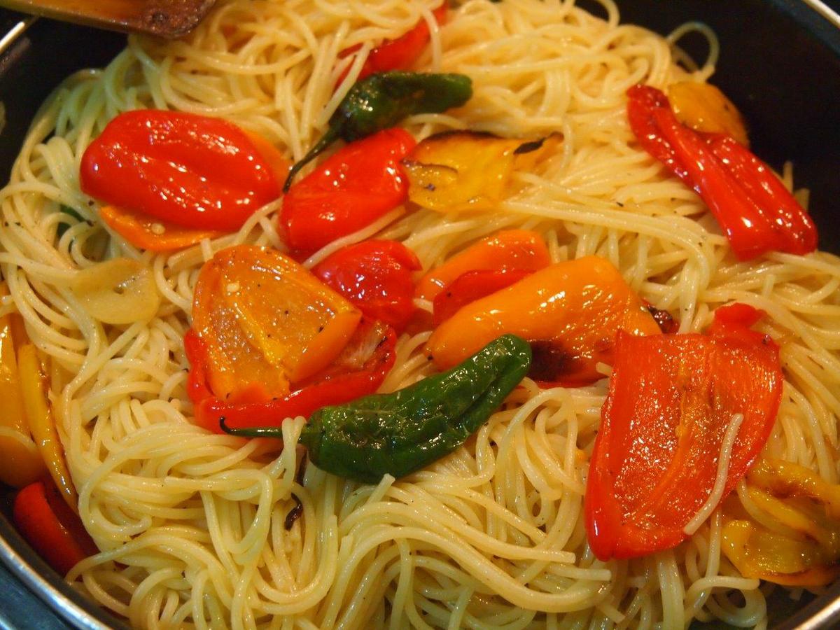 Espagueti peperonata