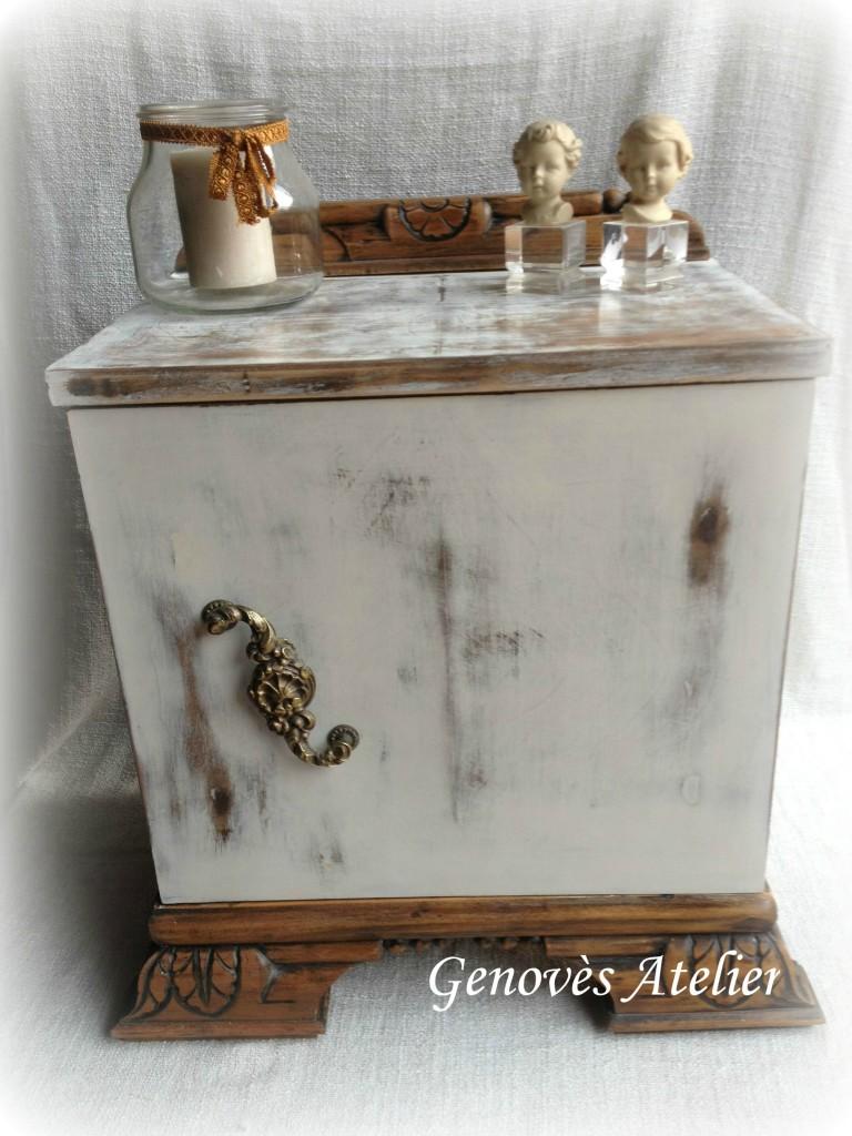 _MESA DE NOCHE RESTAURADA