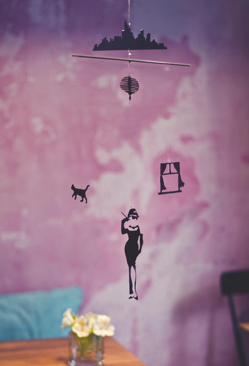 Móvil de desayuno con diamantes