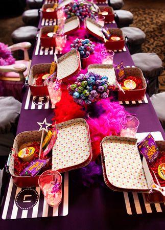 Mesa para los niños en una boda