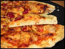 Pizza de bonito y pimientos 002 Pizza de atún y pimientos con Mozzarella