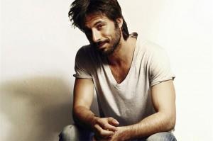 Hugo Silva, Top 10 Machos Sexys, Las botas de Nancy Sinatra