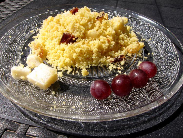 cuscus-de-uvas-y-queso-