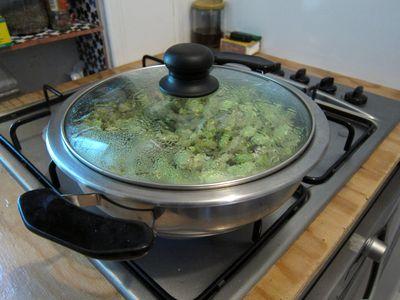 habas-con-jamon-y-huevos-fritos-10