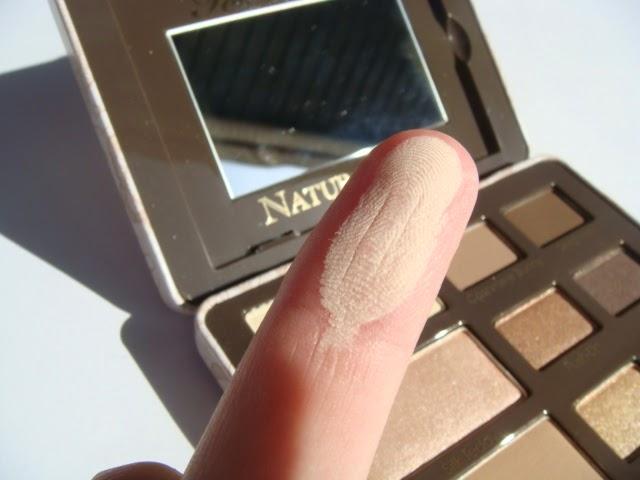 "Natural Eyes Neutral Eye Shadow Collection"de Too Faced