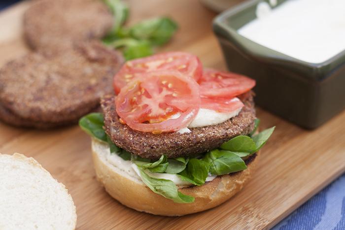 la-cuchara-azul-hamburguesa-judias-alubias-rojas_4