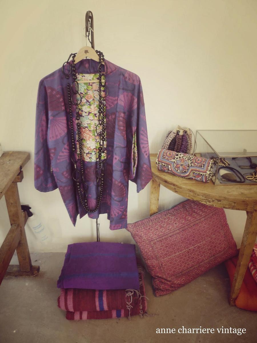 anne charriere vintage, encerado mesa, Ana y Cristina Calderón, Bilbao,