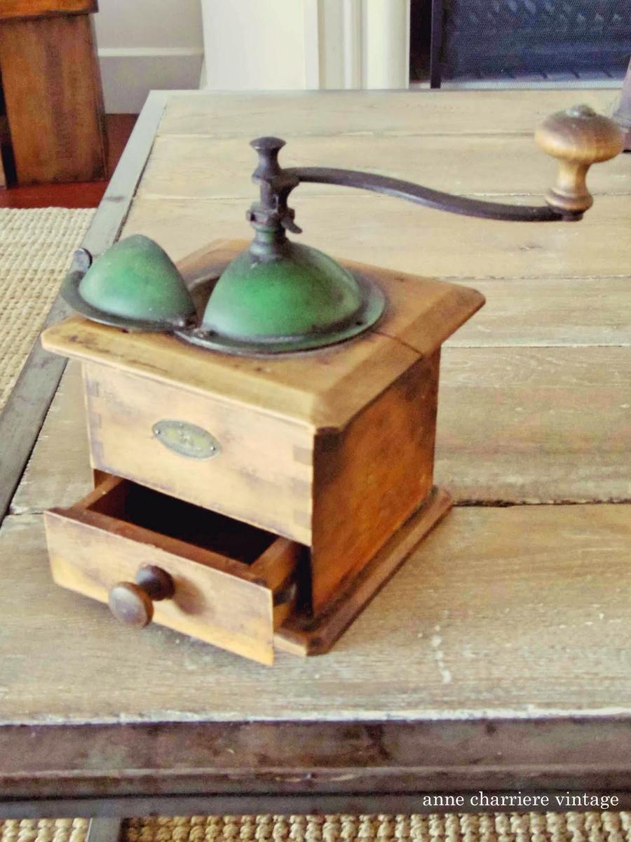 anne charriere vintage, antiques, antigüedades, antiquités,