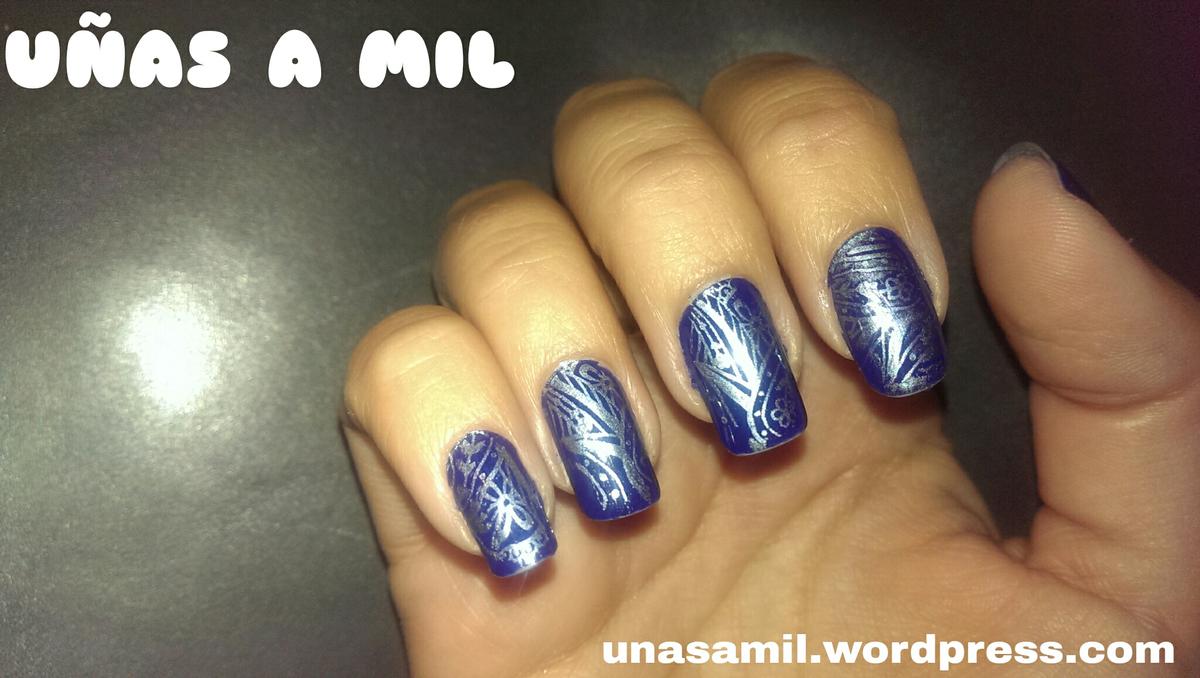 diseño_uñas_estampación_mini_opi_telva_y_kiko