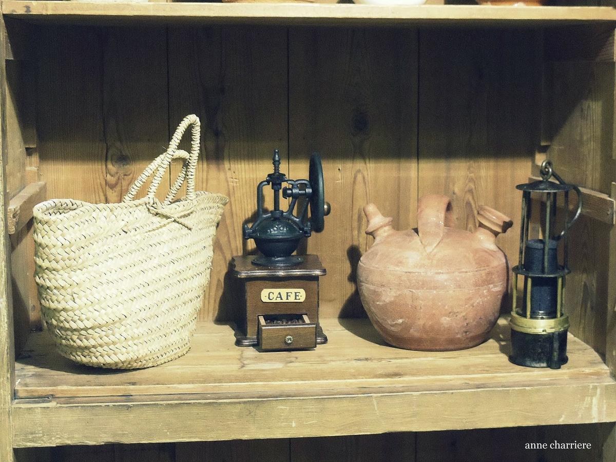 anne charriere, encanto, andalucia, charming, 