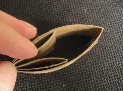 Adornos-de-navidad-con-materiales-reciclados-navidad-decorar-adornos-reciclaje-noche-buena-5