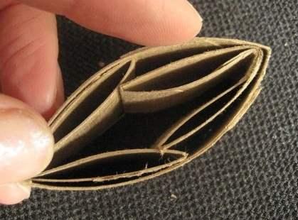 Adornos-de-navidad-con-materiales-reciclados-navidad-decorar-adornos-reciclaje-noche-buena-6