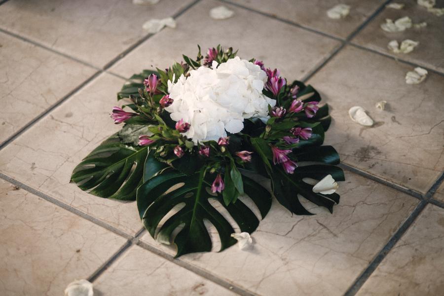 Esto lo diseñé yo, quería esto para la entrada principal, justo al comienzo de la alfombra