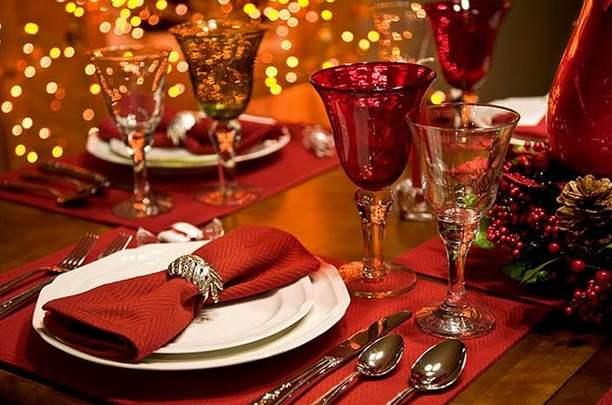 Decoraciones-navideñas-para-la-mesa-familiar-navidad-decoracion-mesa-noche-buena-fiestas-de-fin-de-año-1