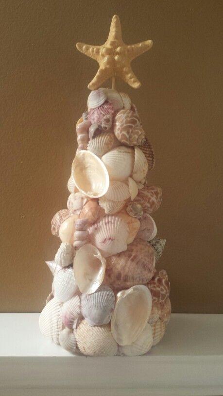 Seashell Christmas tree