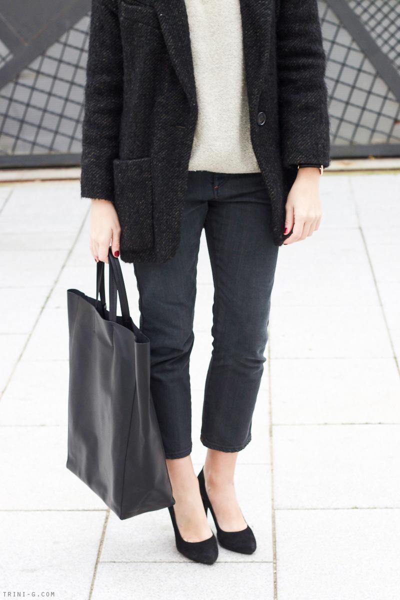 Trini | Celine black vertical cabas