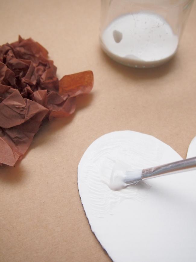 DIY: un porta alianzas con forma de corazón