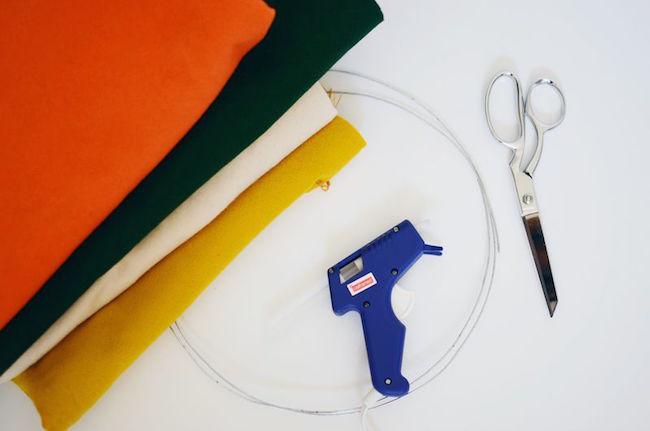 corona flores materiales