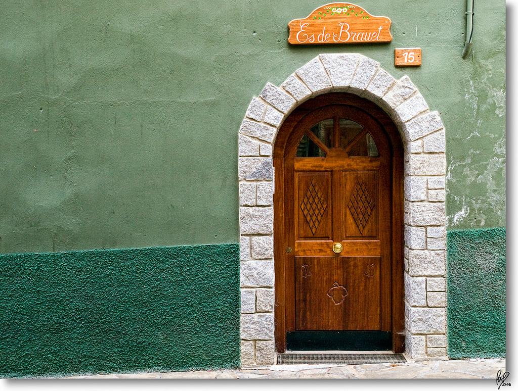 Cómo reparar una puerta