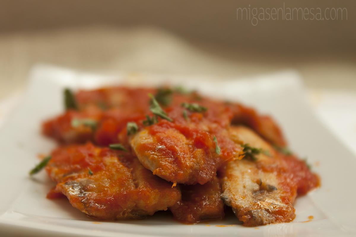 Sardinas en tomate