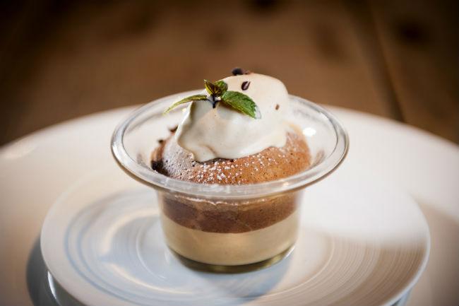 Crema de cafe con la mousse de chocolate cocida Restaurante Santceloni #cenablogueros2014