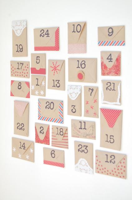 como hacer un calendario de adviento con sobres