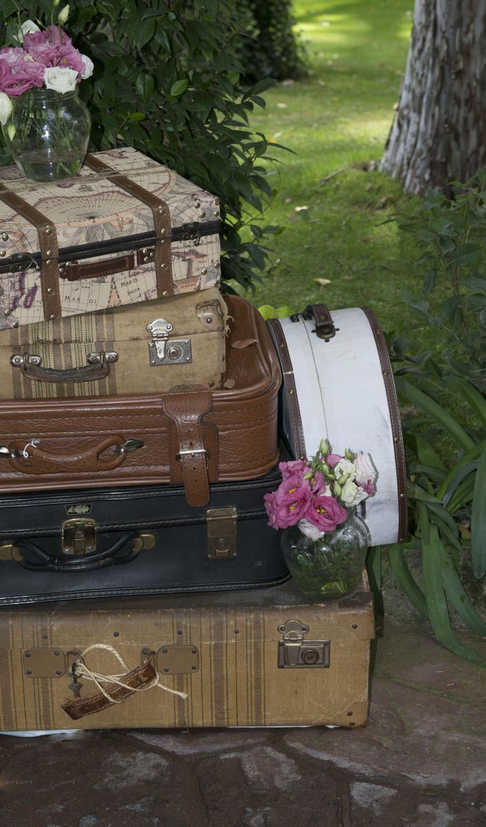 Colores-de-boda-bienvenida-maletas-viajes-laura-y-raul_0126