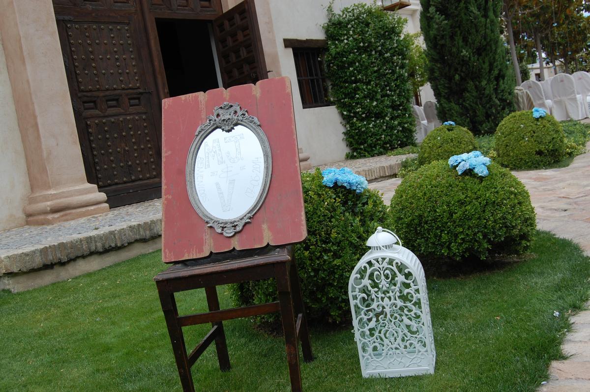 colores-de-boda-rincon-bienvenida-maria-jesus-victor